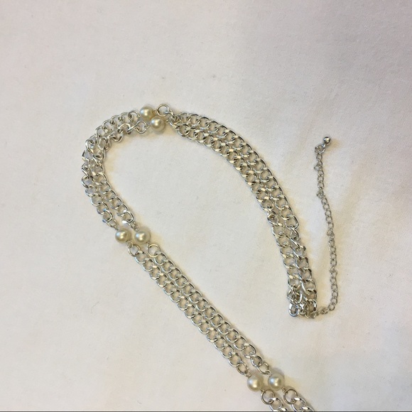 Long Faux Pearl Pendant Statement Necklace - Picture 5 of 5